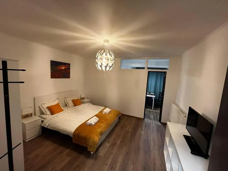 Parklake'S Treasure Bucharest