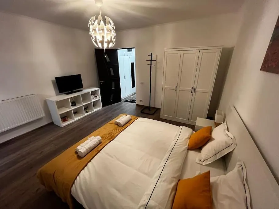 Parklake'S Treasure Bucharest