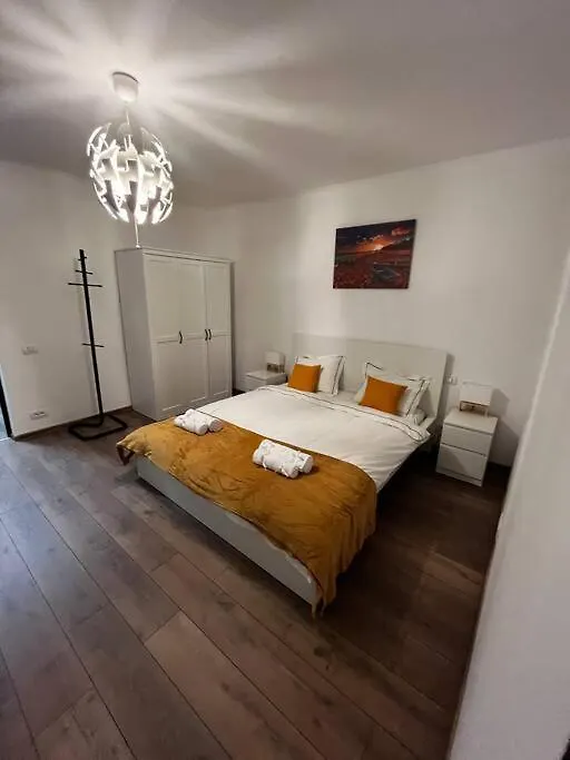 Parklake'S Treasure Bucharest Apartment